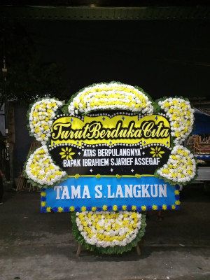 Papan Bunga Duka di Anawi